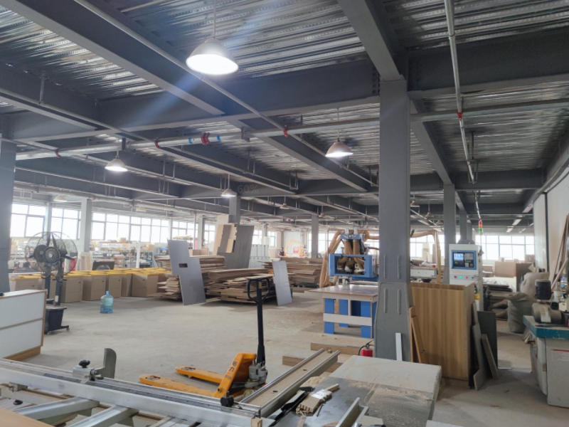 西安典致家具工廠監控系統安裝中，感謝信任！