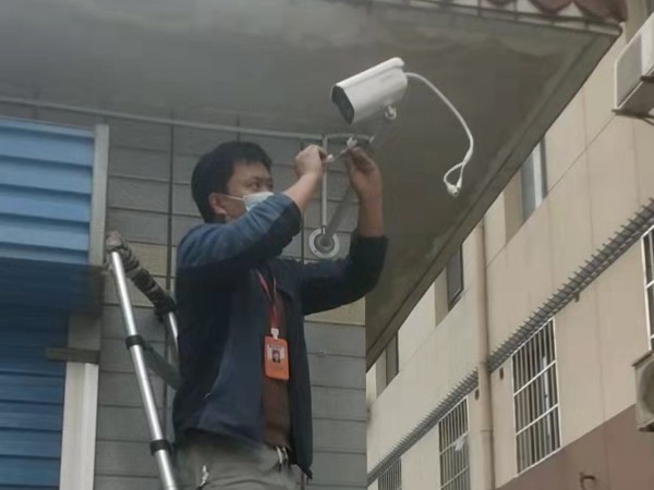 工地安裝監控攝像頭