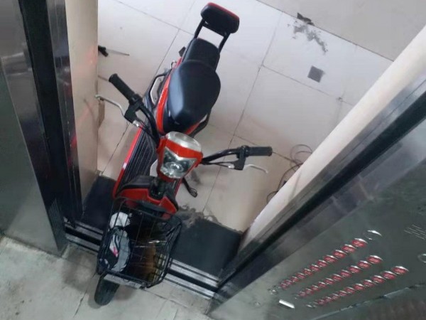 智能視頻監控攝像頭